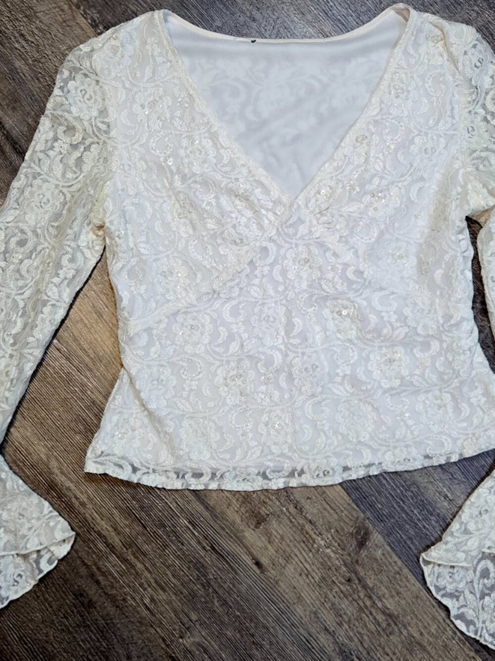 Guess Floral Lace + Beaded Sequin Crop Top Tiered Bell Long Sleeves Sz Med